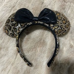 Disney Minnie Mouse leopard sequin ears